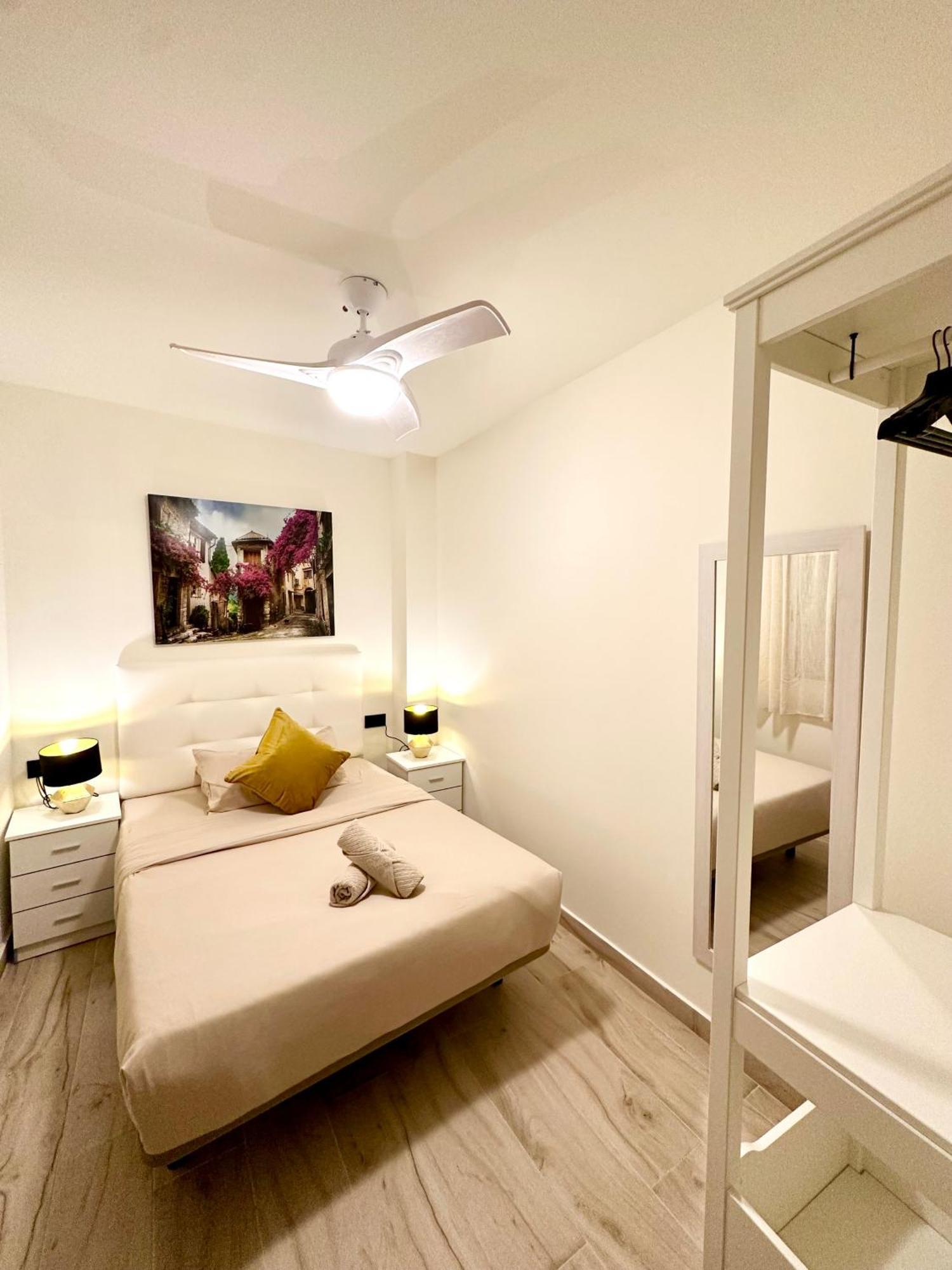 אליקאנטה La Reina Apartment By The Sea מראה חיצוני תמונה